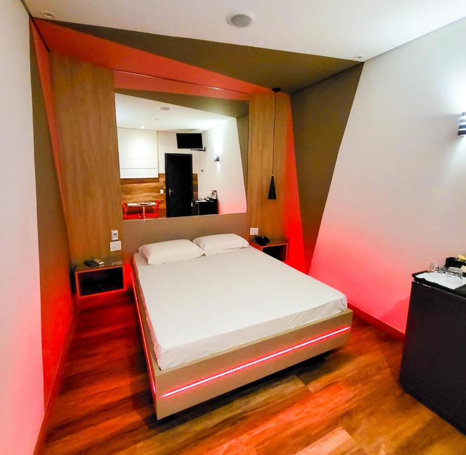 Motel Caribe Бело Оризонти Екстериор снимка